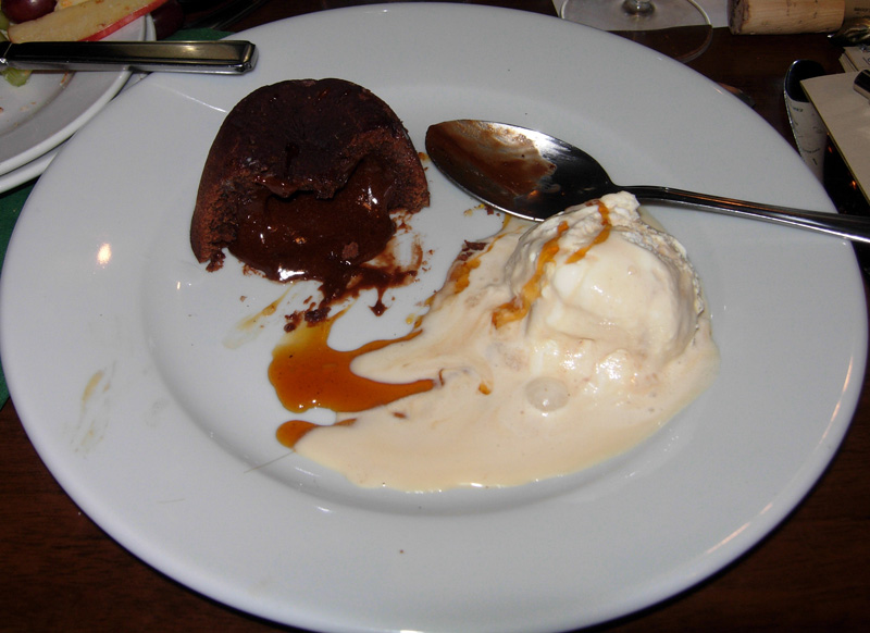 Chocolate fondant with 